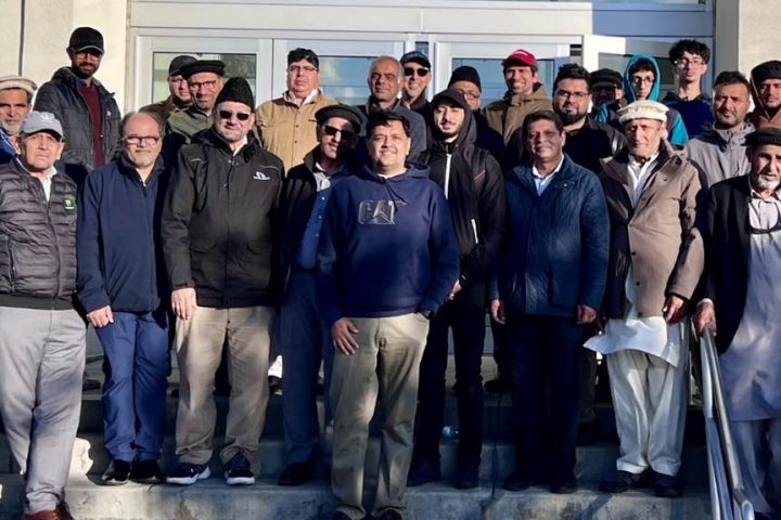 The delegation leaving from Baitun Nur Mosqe